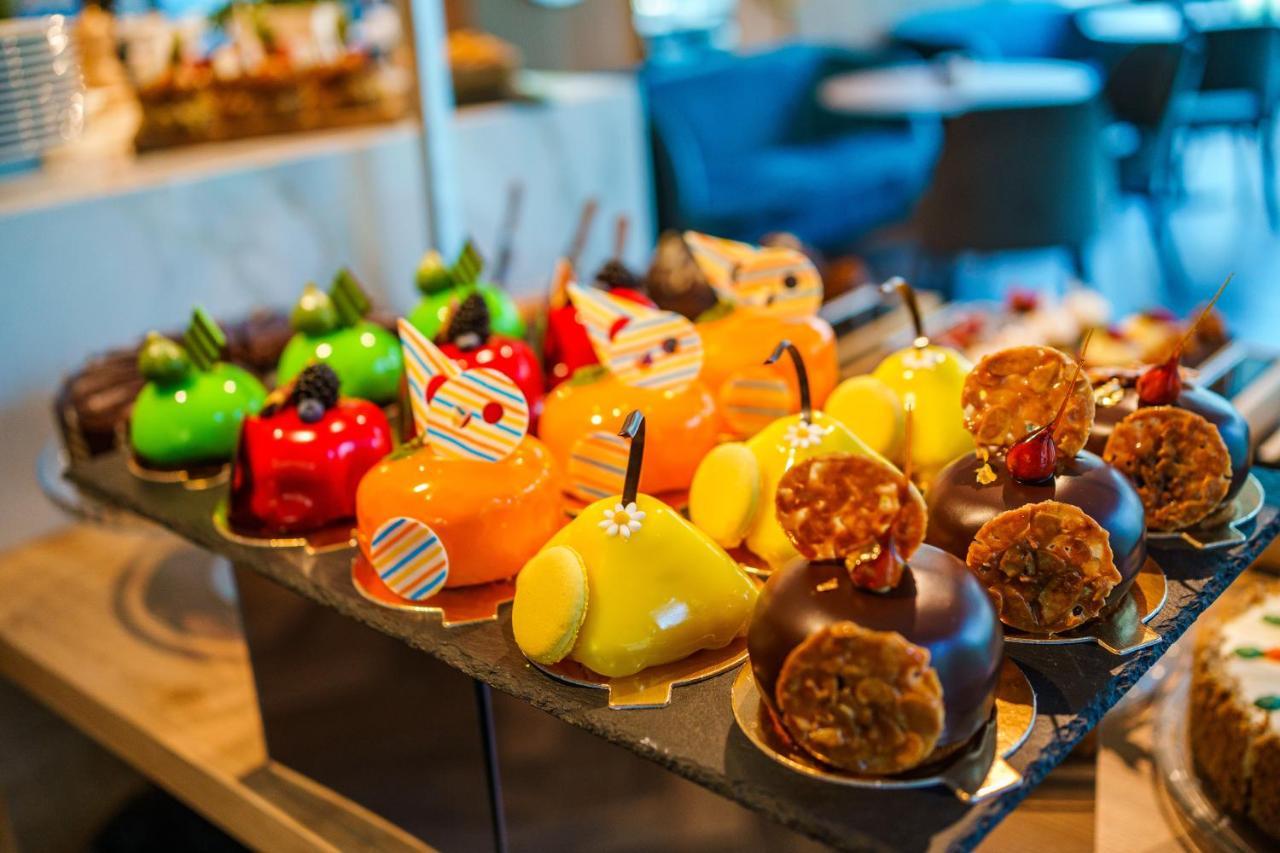 Radisson Hotel Пловдив Экстерьер фото