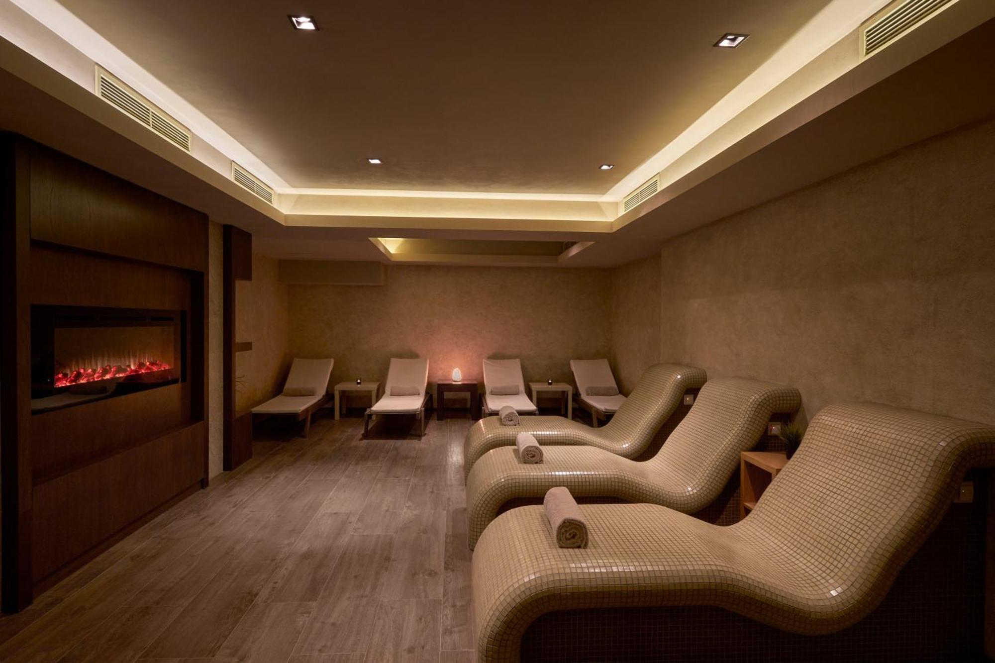 Radisson Hotel Пловдив Экстерьер фото