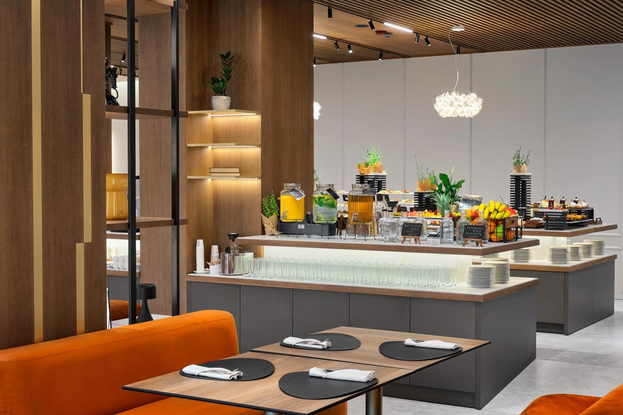Radisson Hotel Пловдив Экстерьер фото